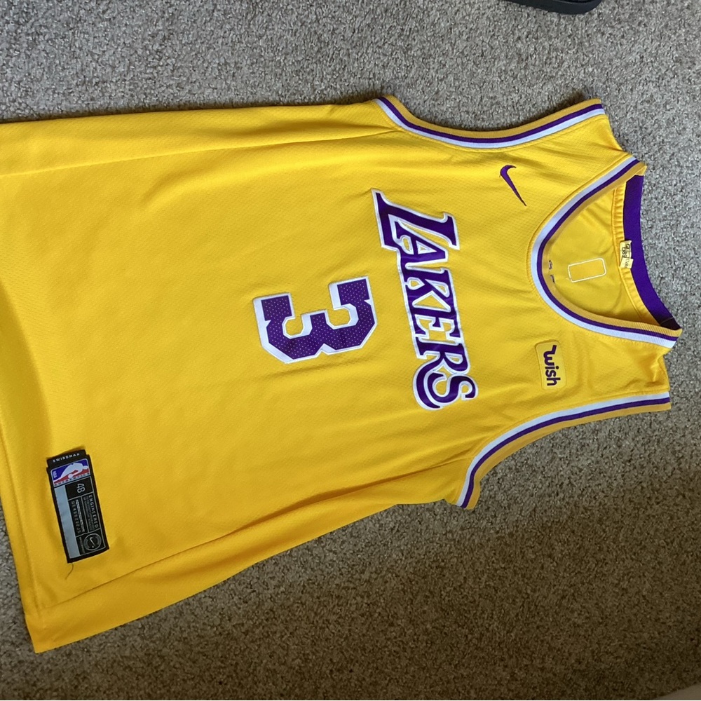 Anthony Davis Lakers Jersey. Size 48. Fits like a Medium.